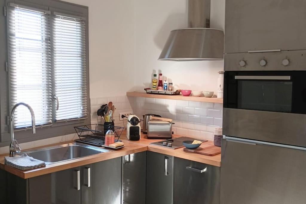 Appartement Vue Imprenable Sur La Sorgue à LʼIsle-sur-la-Sorgue Extérieur photo